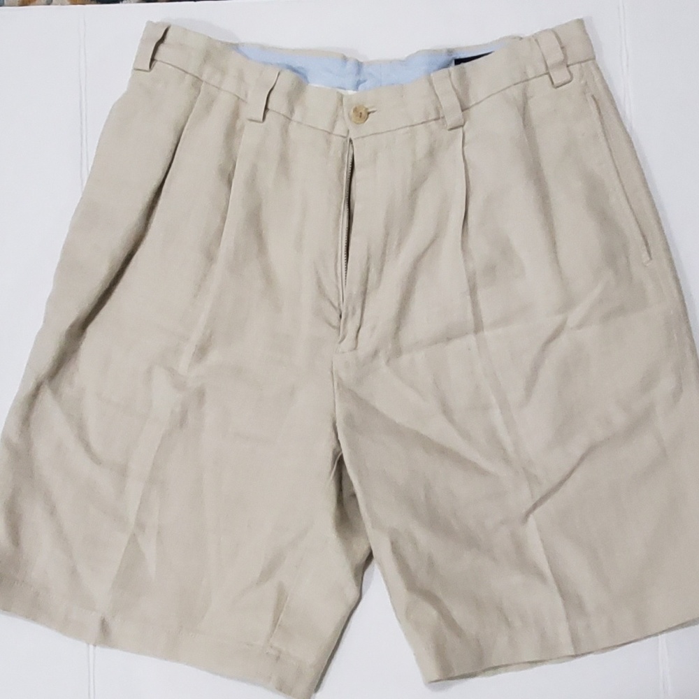 Men's cream Daniel Cremieux shorts